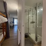 6 Pers Clim,piscine,parking,2 Balcons *