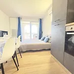 6 Pers Clim,piscine,parking,2 Balcons Apartment Le Barcarès