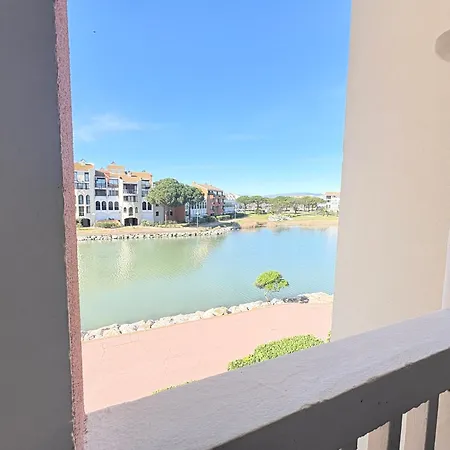6 Pers Clim,piscine,parking,2 Balcons Apartment Le Barcarès