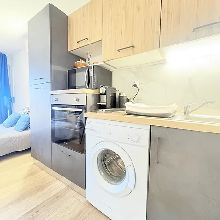 6 Pers Clim,piscine,parking,2 Balcons Apartmán *