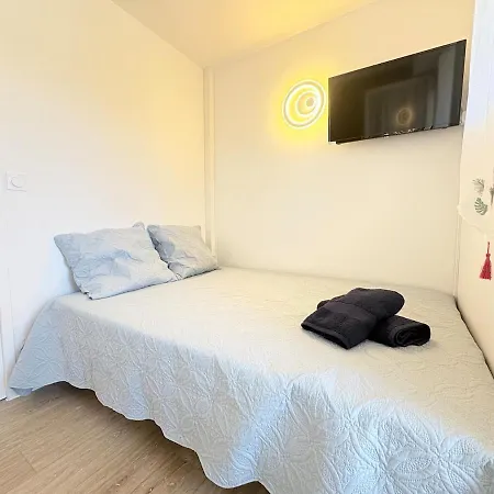6 Pers Clim,piscine,parking,2 Balcons Apartmán