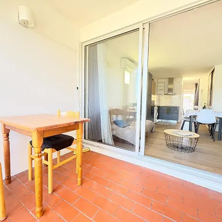 6 Pers Clim,piscine,parking,2 Balcons Apartmán