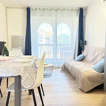 6 Pers Clim,piscine,parking,2 Balcons * Le Barcarès