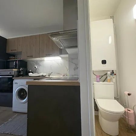 Apartmán 6 Pers Clim,piscine,parking,2 Balcons *